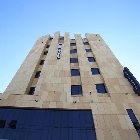 Royal Hotel Jeongeup Екстер'єр фото